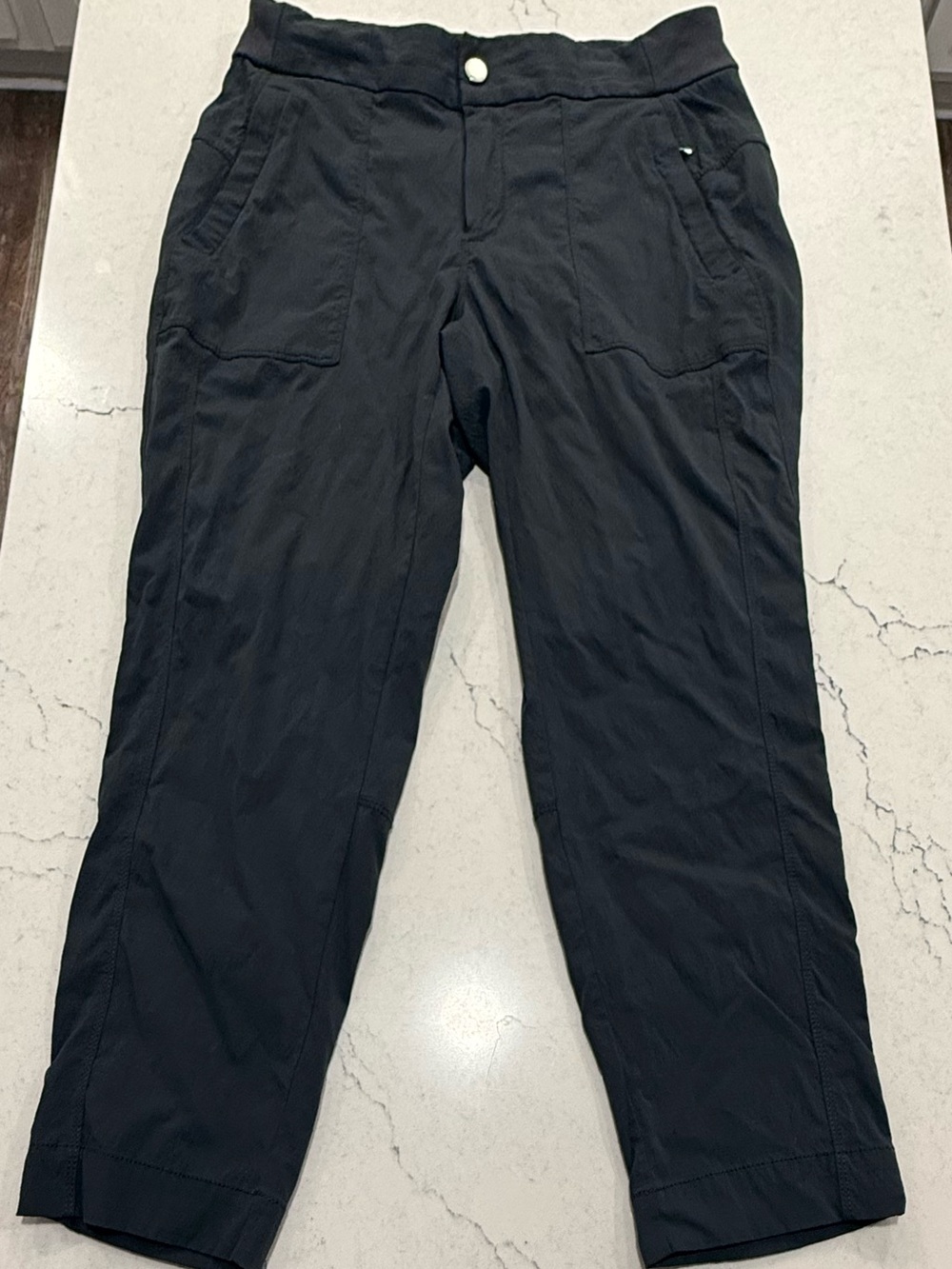 Athleta Black Ankle Pants Recycled Nylon Stretch Women Size 8